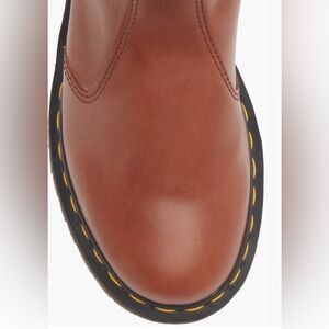 Dr. Martens.. 2976 Faux Shearling Chelsea Boot (Woman). Saddle Tan